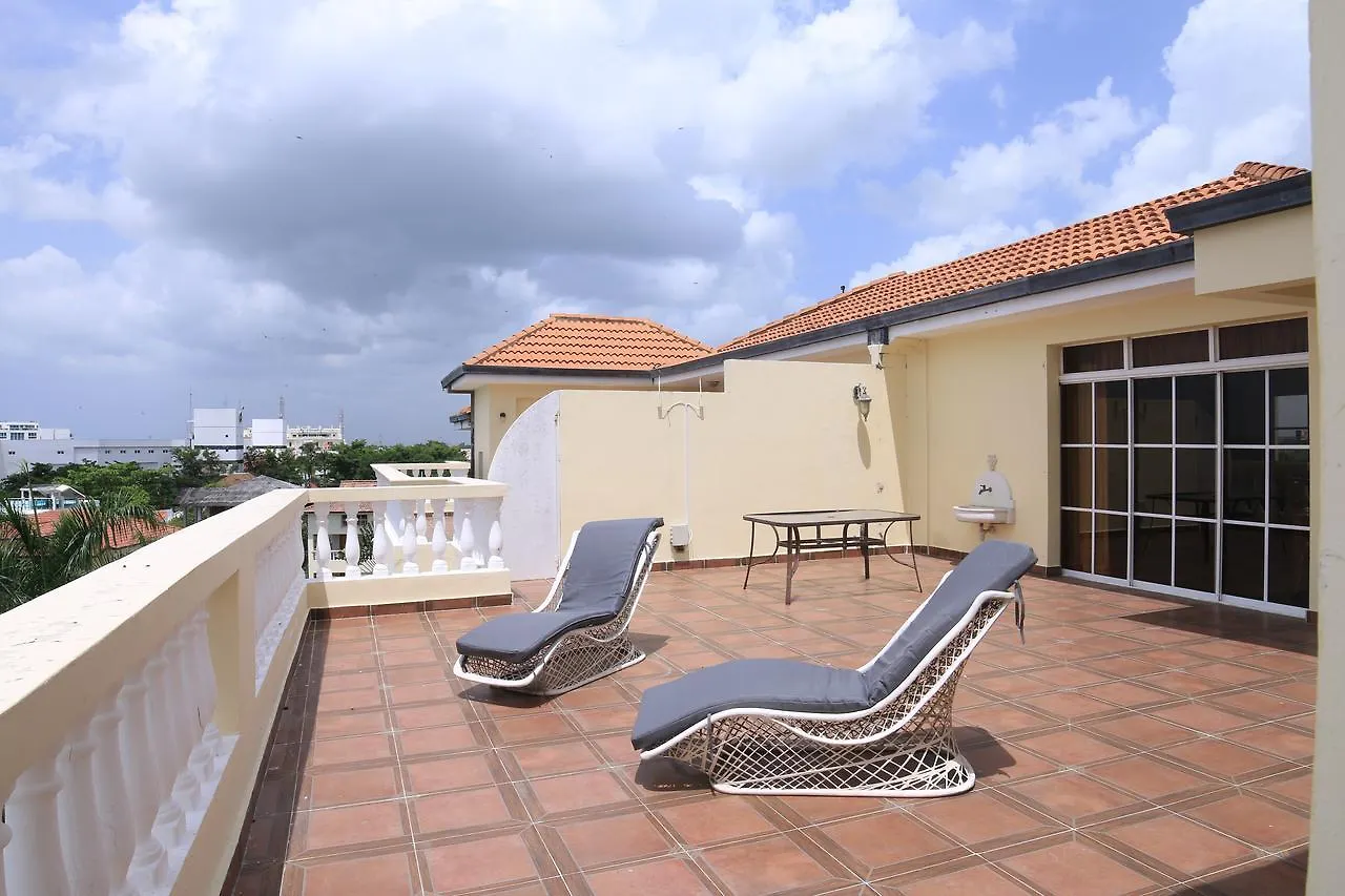Resort Hotel Residencial Las Palmeras De Willy Boca Chica